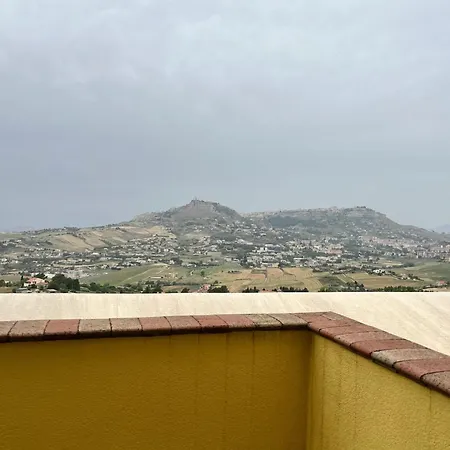 Casa vacanze Refined In With Private Pool