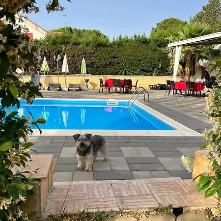 Refined In With Private Pool