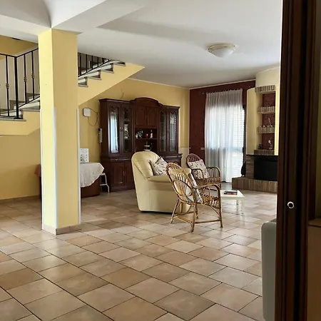 Casa vacanze Refined In With Private Pool