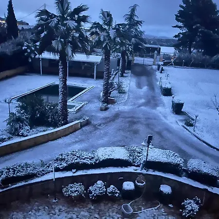 Casa vacanze Refined In With Private Pool Enna