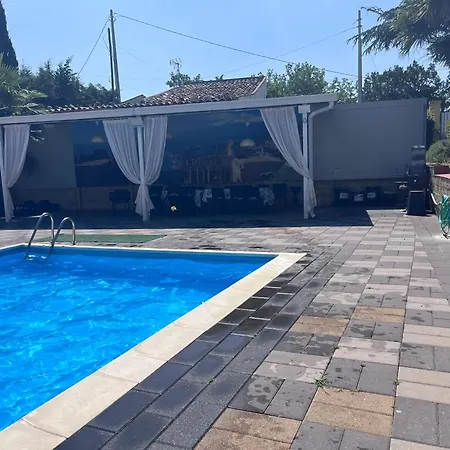 Refined In With Private Pool * Enna